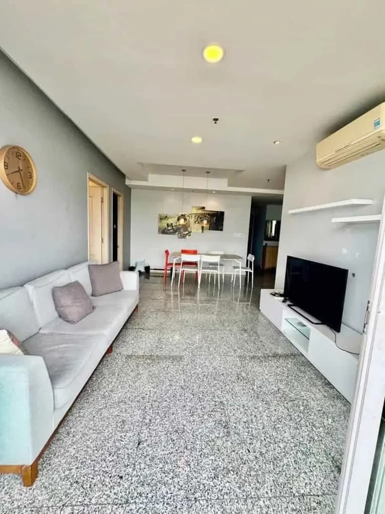 Chủ Cần Bán Gấp CH Tân Phú Saigon Town, GIÁ 1 TỶ 720, DT 85,8m2, 2PN2WC, nội thất chủ tặng, SHR