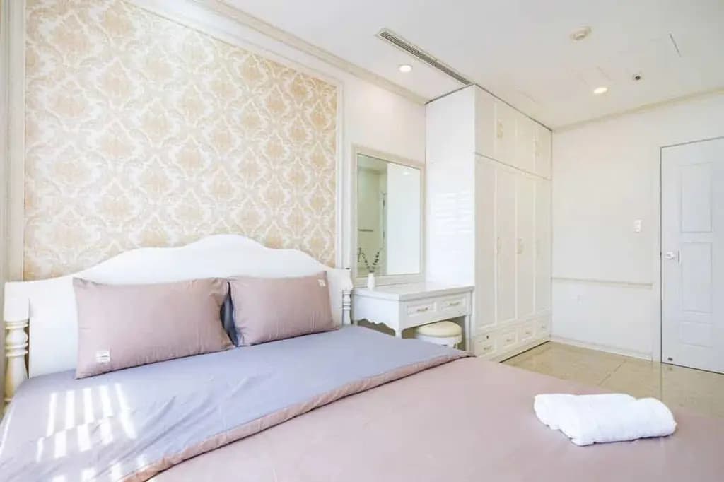 Main-Chủ Cần Bán Gấp CH Tân Phú: Carillon 2, GIÁ 1 TỶ 830, DT 84,6m2, 2PN2WC, nội thất chủ tặng, SHR-2