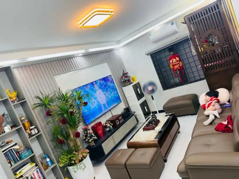SIÊU PHẨM NGỌC KHÁNH – NHÀ ĐẸP TẶNG FULL NỘI THẤT - CÔNG NĂNG 4 NGỦ - Ở SƯỚNG