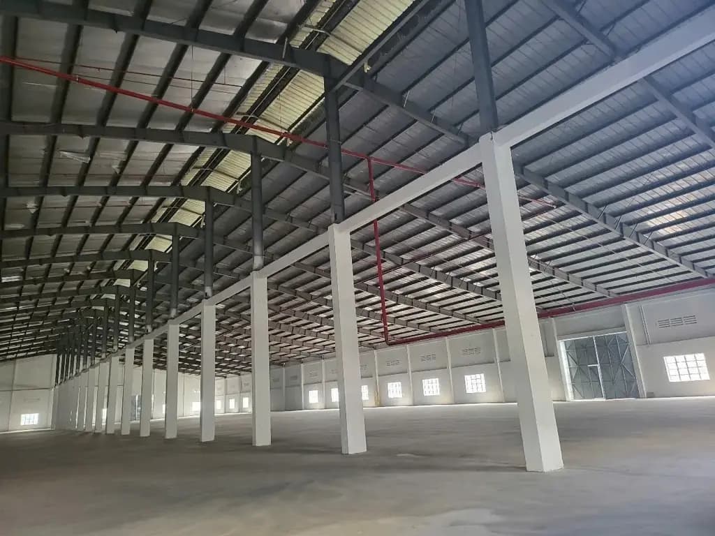 Main-Cho thuê 2700m2 xưởng Cụm C.N Tân Uyên Bình Dương ,Tiếp Sơn , Gỗ phun Sơn & Ngành nước thải-0