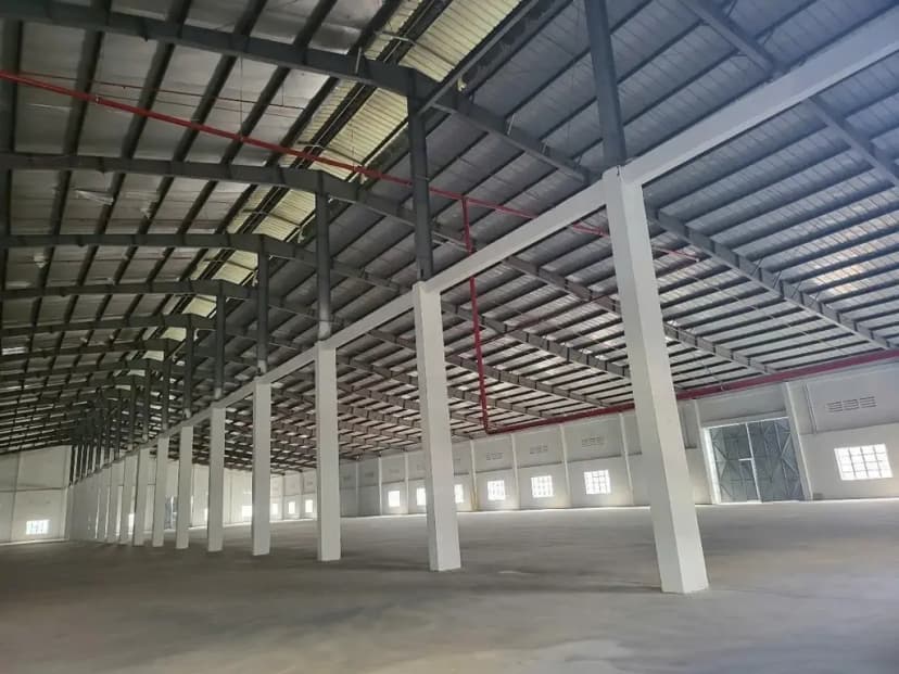 Cho thuê 2700m2 xưởng Cụm C.N Tân Uyên Bình Dương ,Tiếp Sơn , Gỗ phun Sơn & Ngành nước thải