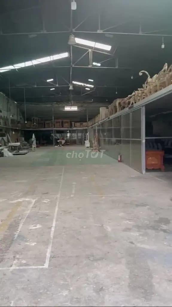 Main-CHÍNH CHỦ CHO THUÊ XƯỞNG 1.000M2 MẶT TIỀN NG THỊ MINH KHAI DĨ AN-1