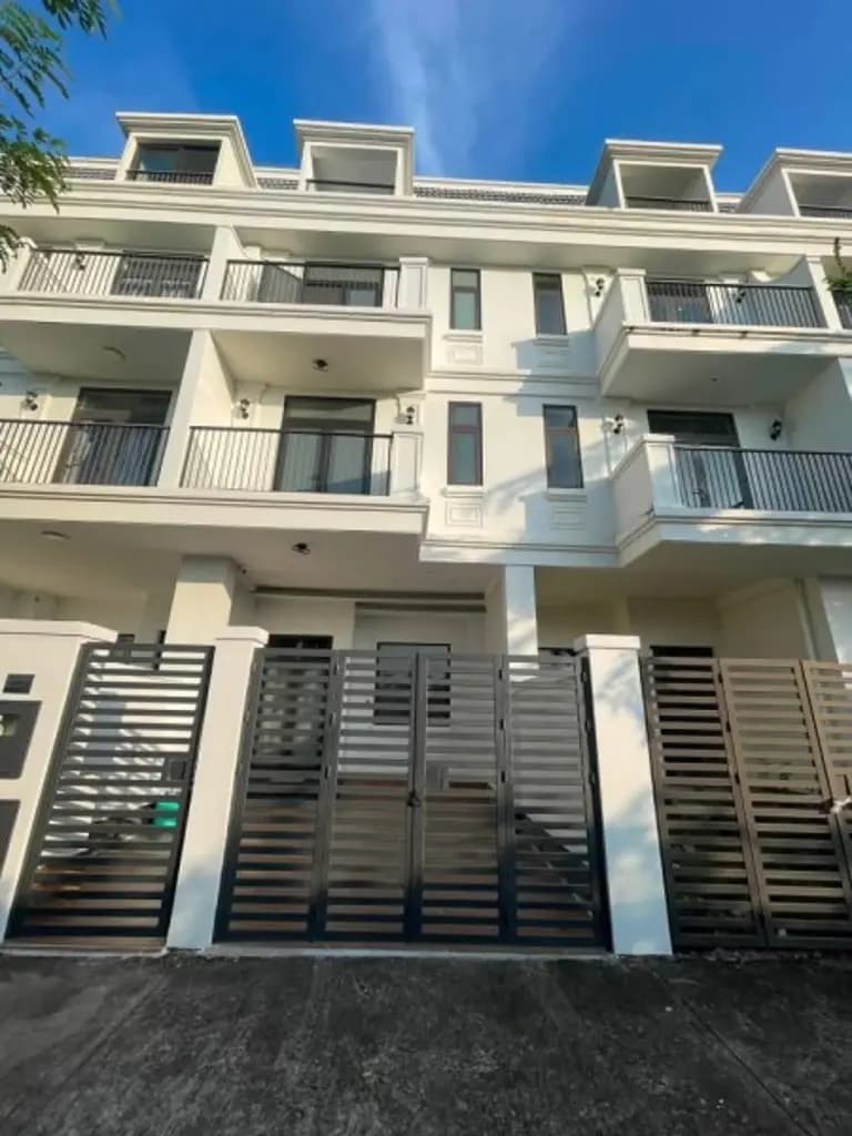 Main-Bán nhà phố Lavida Vũng Tàu 1 trệt 3 lầu 5.7 tỷ sổ riêng Alo Phạm Yến 0775707172-0
