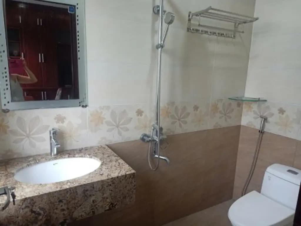 Main-CHO THUÊ 1 PHÒNG NGỦ VỆ SINH RIÊNG TẠI THẠNH MỸ LỢI, Q2 CŨ - 5.5TR/THÁNG FULL NỘI THẤT.-2