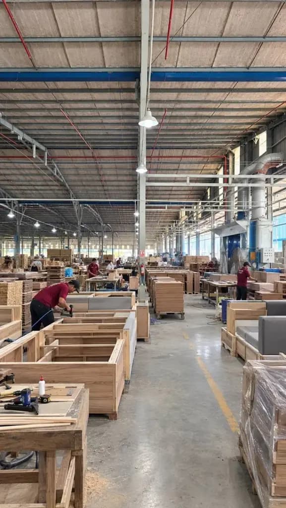 Cho thuê 3800m2 xưởng An Điền Bến Cát Bình Dương , PCCC tự động , đường cont , g.tờ đầy đủ