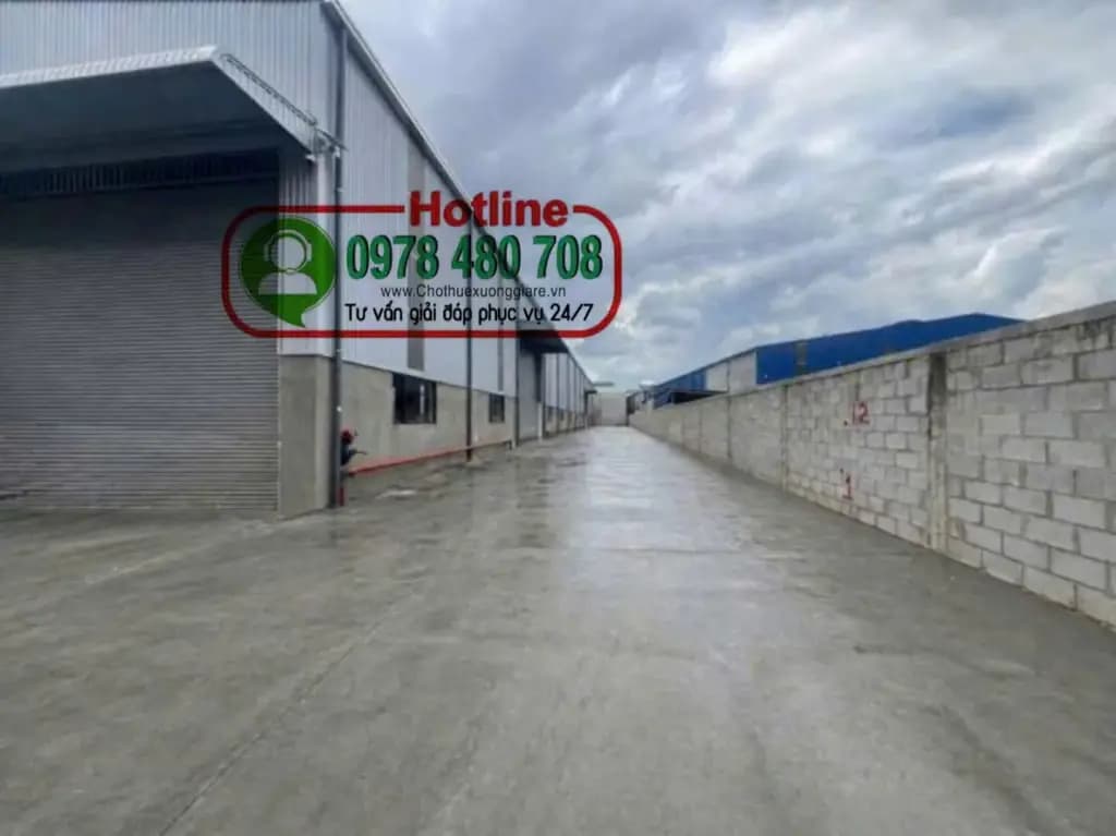 Main-Cho thuê 2800m2 Xưởng giá 218.tr Uyên Hưng Tân Uyên Bình Dương , PCCC tự động , giấy tờ đầy đủ-2