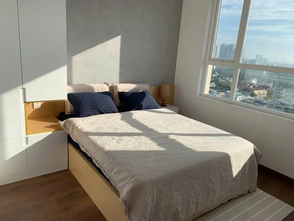 Main-Bán Căn hộ chung cư 50m2 giá 2 tỷ tại Đường Bạch Đằng Full nội thất, bàn giao 2020 mua ở liền-4