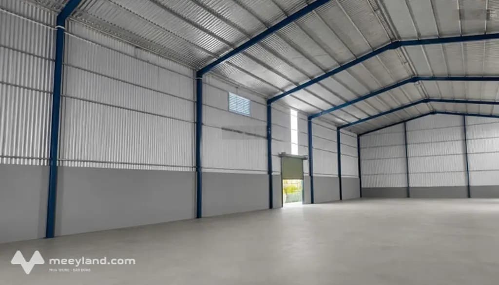 Cho thuê kho 1000m2 ngay trung tâm TP Vĩnh Long - lộ container, giá 35 triệu/tháng