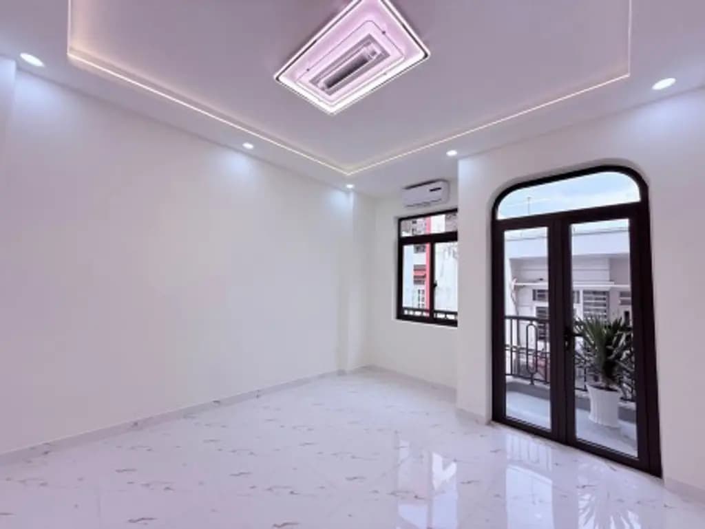 Main-SIÊU PHẨM KHU NHÀ ĐỒNG BỘ – HIẾM NHÀ BÁN – NHÀ ĐẸP VÀO Ở NGAY-4