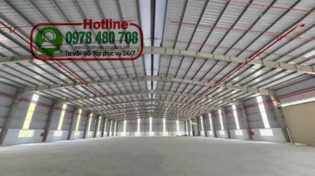 Main-Cho thuê 2800m2 Xưởng giá 218.tr Uyên Hưng Tân Uyên Bình Dương , PCCC tự động , giấy tờ đầy đủ-1