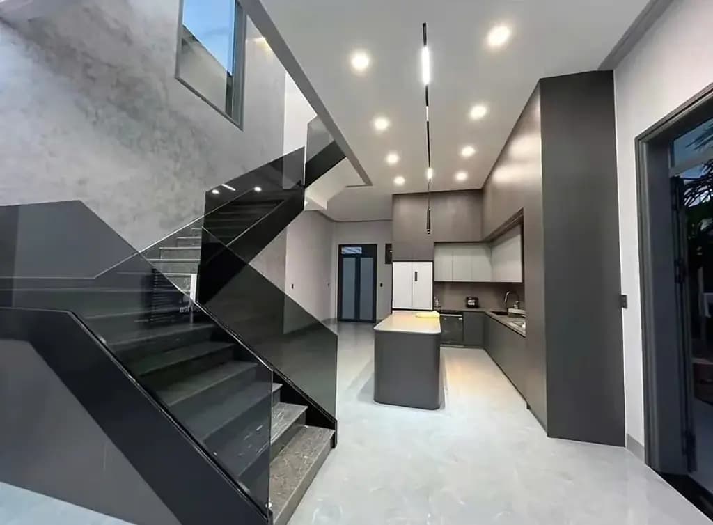 Main-Xuất Hiện Căn Nhà Lầu Vừa Hoàn Thiện Ngay Gần Cổng 2 Sân Bay Biên Hòa Chỉ 450tr Nhận Nhà Ngay.-1