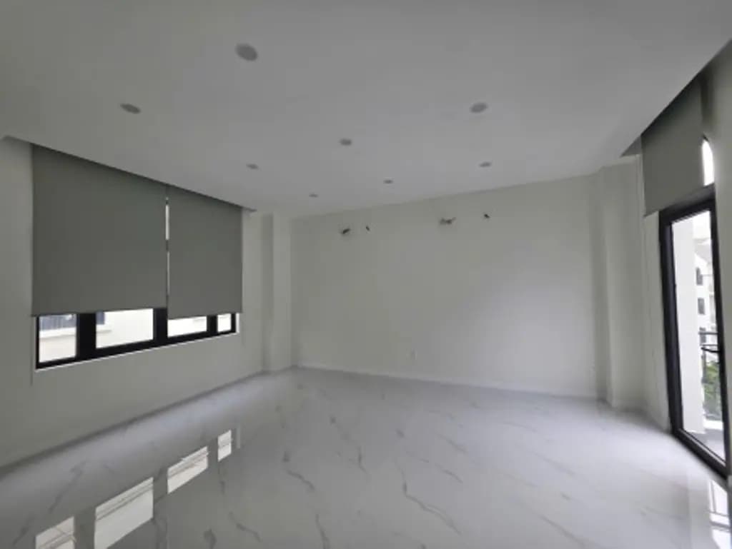 Main-**CHO THUÊ NHÀ PHỐ VINHOMES GRAND PARK – VỊ TRÍ ĐẮC ĐỊA**-2