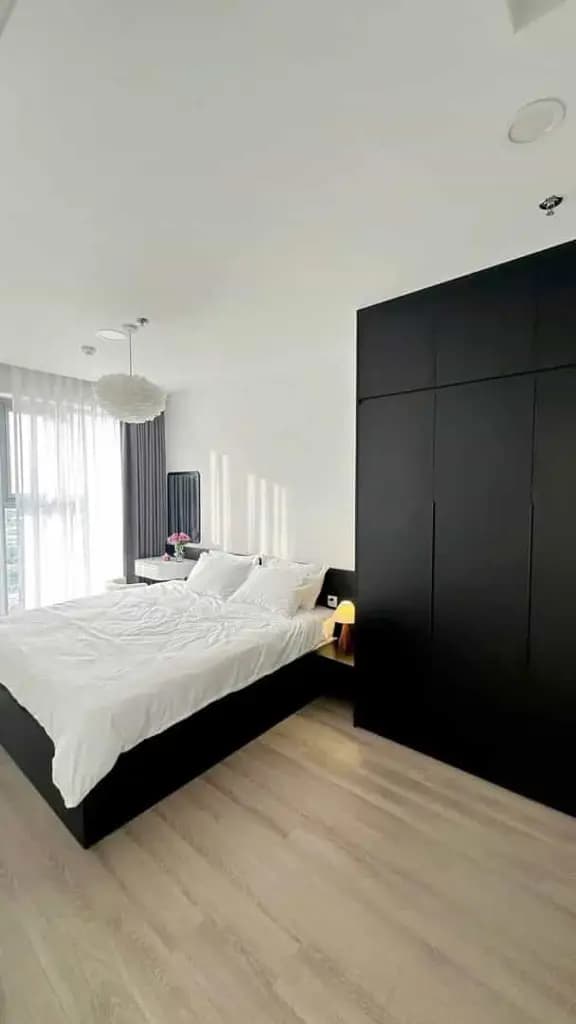 Main-Chủ Cần Bán Gấp CH Golden Plaza, GIÁ 1 TỶ 730, DT 89,2m², 2PN2WC, nội thất chủ tặng, SHR-2