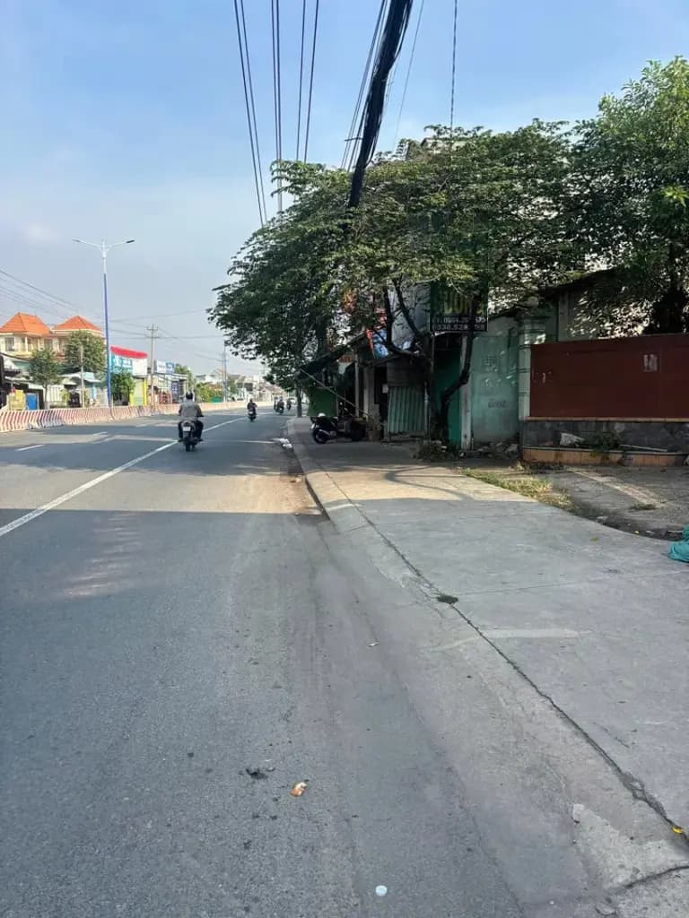 Main-Cho thuê Kho, nhà xưởng 400m2 giá 11 triệu tại Đường Đại Lộ Bình Dương Phường Định Hoà Thành phố Thủ Dầu Một Bình Dương-1