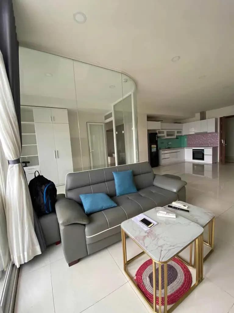 Main-Chủ Cần Bán Gấp CH Central Garden, GIÁ 1 TỶ 750, DT 88,2m², 2PN2WC, nội thất chủ tặng, SHR-0