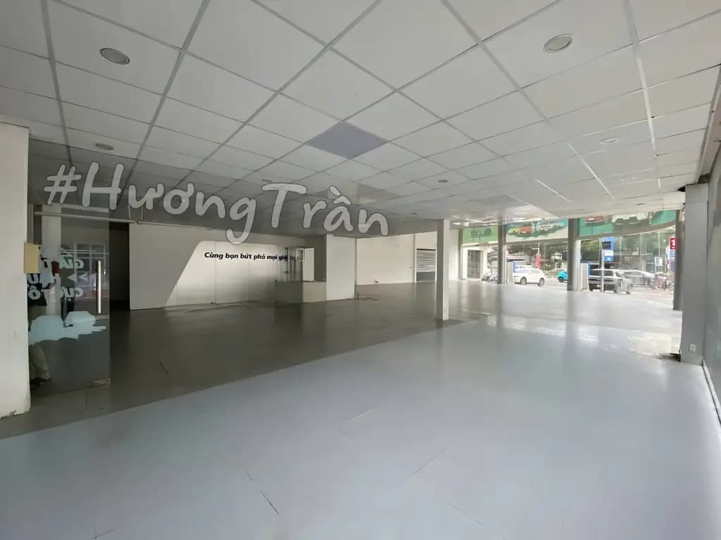 Main-👉330 Triệu - CHO THUÊ MẶT BẰNG GÓC SHOWROOM 1.633m2 MẶT TIỀN ĐƯỜNG 30/4, P. TÂN AN-4