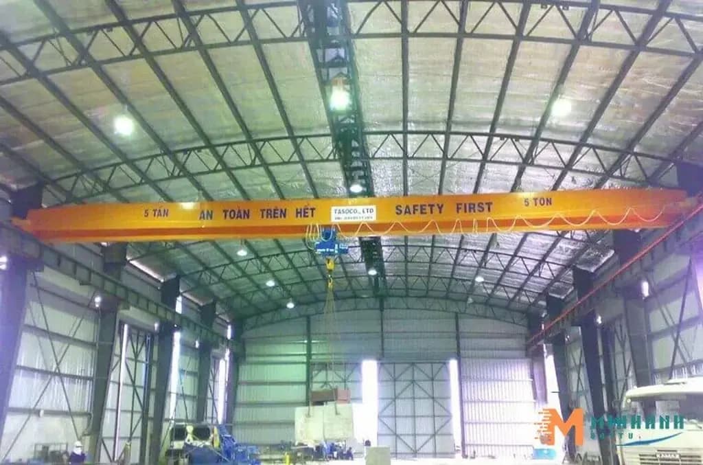 Cho thuê kho xưởng diện tích hơn 5000m2, đường xe container khu vực Thiện Tân, Vĩnh Cửu, Đồng Nai. 2.550m² / 3.300m² / 2.100m² / 4.400m² / 2.800m² / 5.400m² / 3.500m² / 6.200m²
