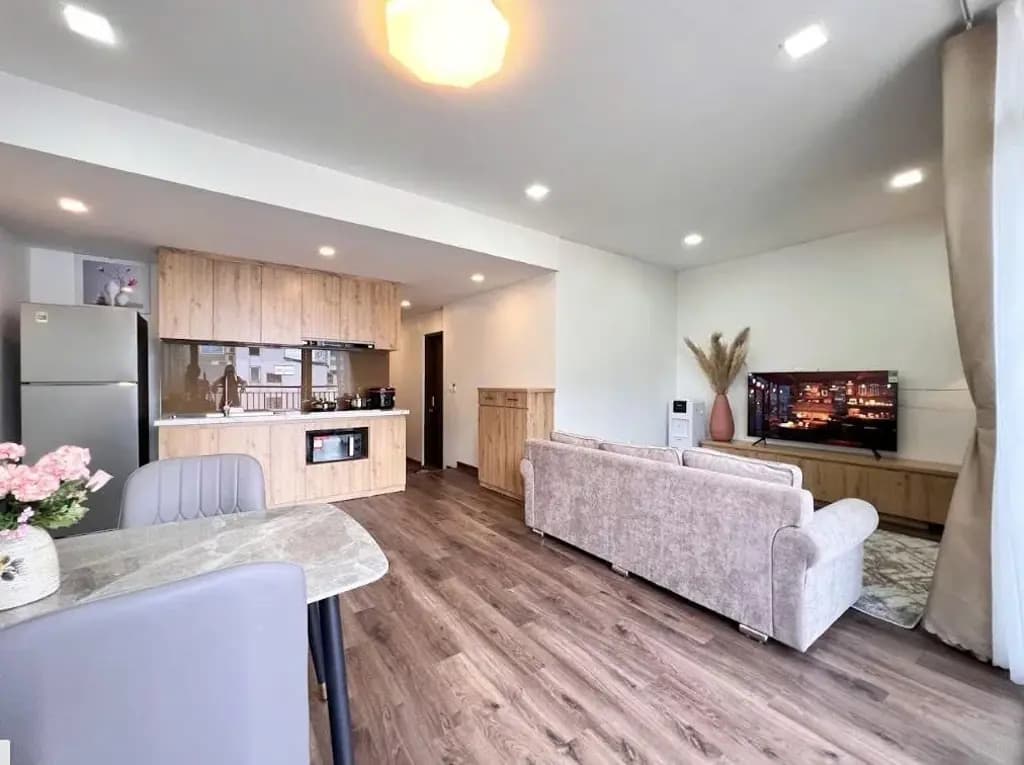 Main-Cho Thuê 2Pn Dt 75m cực VIP thoáng & Full đồ đẹp Ngõ 535 Kim Mã, Ba Đình-1