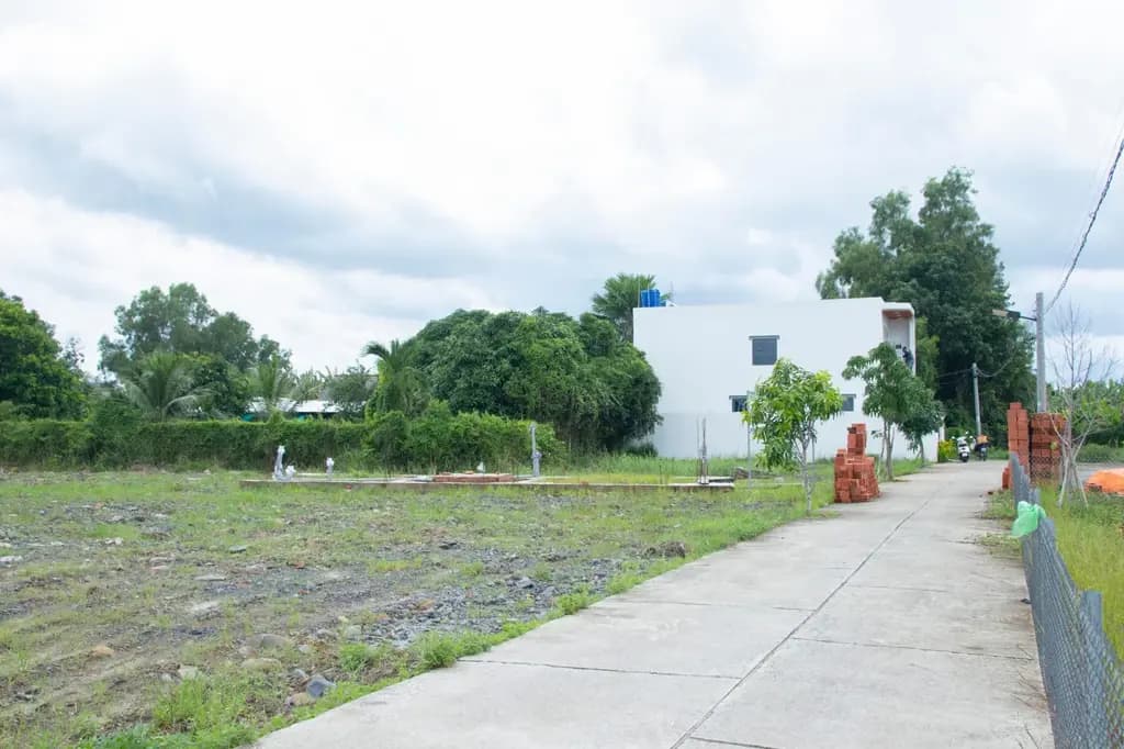 Main-Bán gấp lô đất chợ cần đước 5x20 100m2 giá 1,2 tỷ mt nhựa 6m, vay ngân hàng không cần trả trước-4