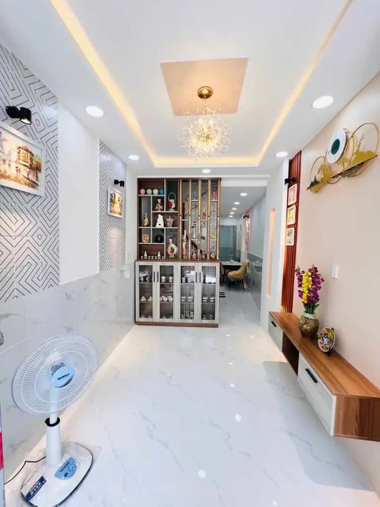 Main-BÁN NHÀ ĐẸP 3 TẦNG – 5 PHÒNG NGỦ – CÁCH MẶT TIỀN LƯƠNG VĂN CAN CHỈ 30M – QUẬN 8-4