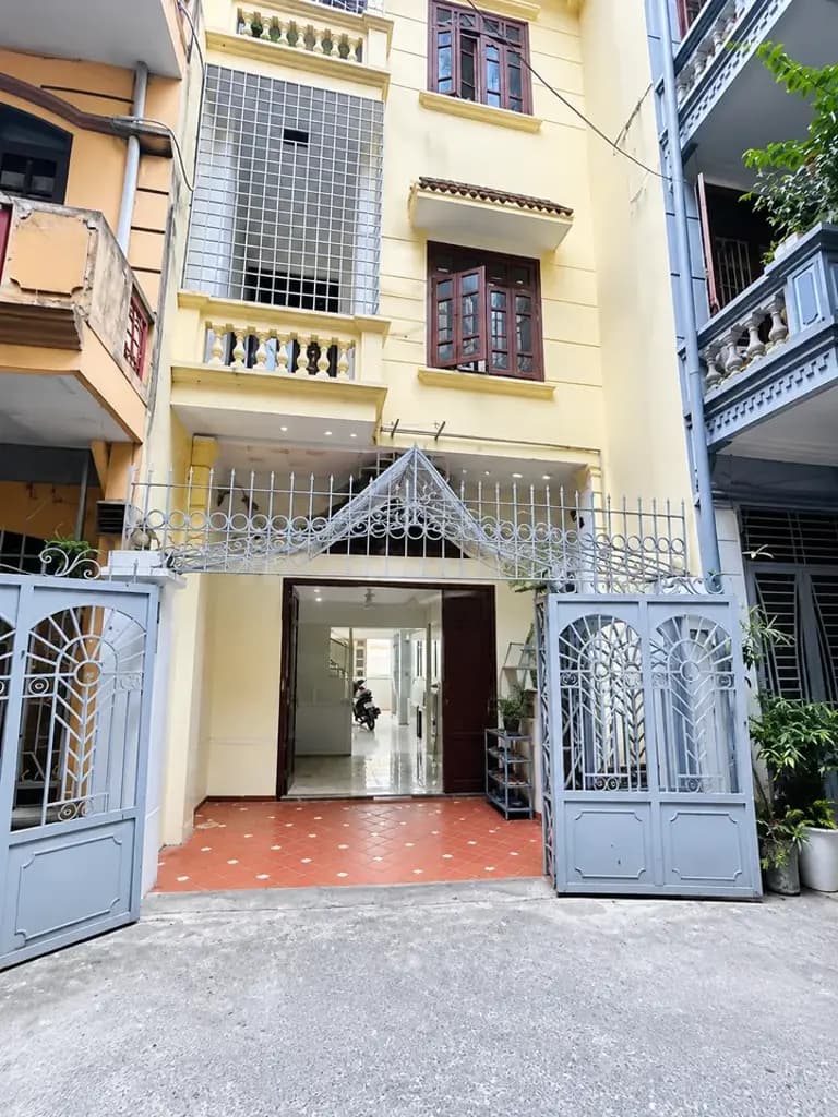 Main-Cho thuê nhà ngõ 850 ĐƯỜNG LÁNG , Đống Đa . 20 triệu/tháng. Ưu tiên: Hộ Gia Đình, KD Onl, Văn Phòng. Ngõ oto tránh xe ba gác.-1