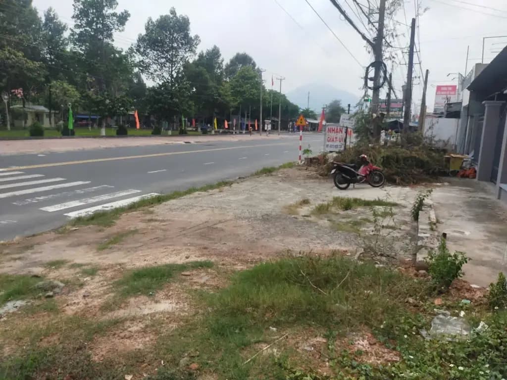 Main-BÁN ĐẤT DT 10x30m ( vuông vắn). MẶT TIỀN ĐƯỜNG BỜI LỜI, NGAY TẠI TRUNG TÂM TỈNH TÂY NINH-3