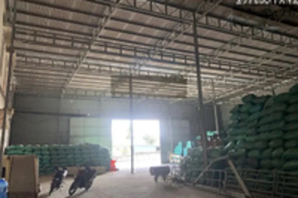 Main-Cho thuê 8200m² kho xưởng showroom Võ Nguyên Giáp Cần Thơ - Ngang 127m - Pháp lý đất SKC-5