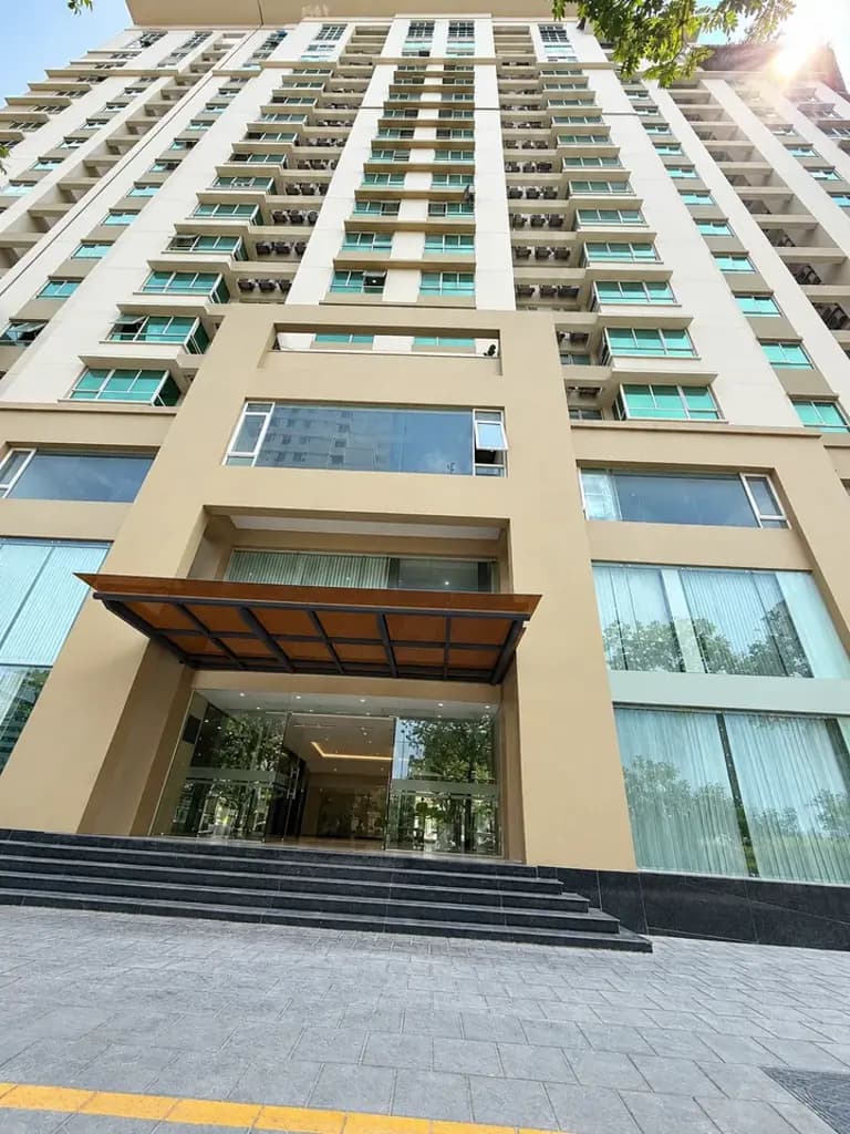 Main-Cho thuê Toà N09B1 THÀNH THÁI, Cầu Giấy. 15 triệu/tháng. Ưu tiên: Hộ gia đình, Người đi làm.-1