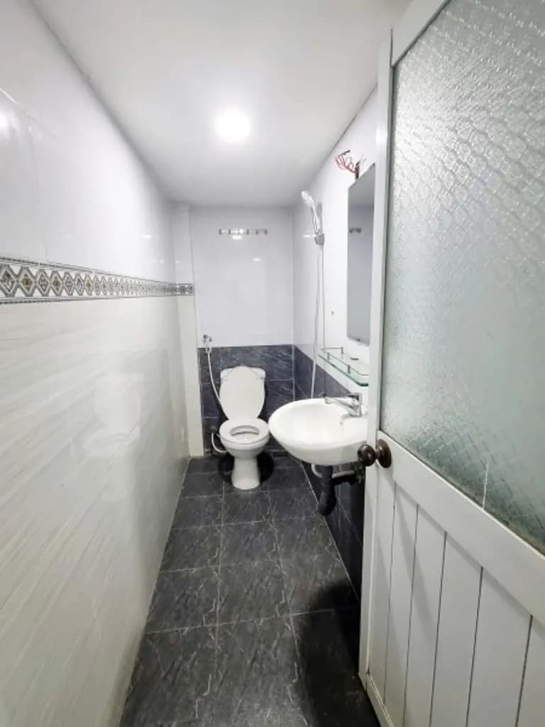 Main-CHO THUÊ PHÒNG CÓ GÁC - NGUYỄN THƯỢNG HIỀN - GẦN ĐH CN4 - ĐƯỢC NUÔI PET-5
