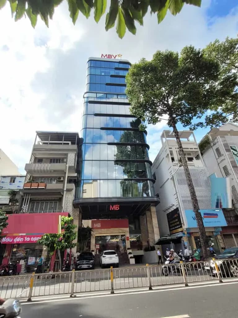 Main-Bán Gấp Tòa nhà MT ngay BV Nguyễn Tri Phương,Q.5 - 15x15m(Hầm+10T)-Gía: 132 tỷ-0