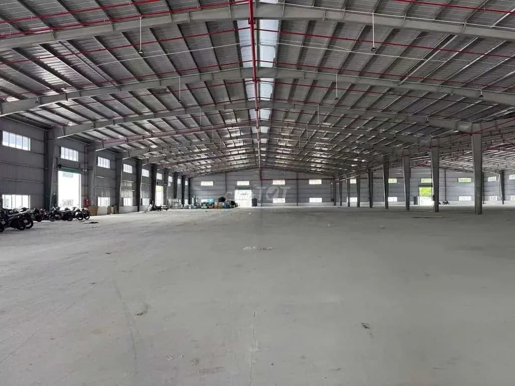 Main-Cho thuê xưởng mới xây 14.000m2.Gần khu CN Tân Bình ,Phú Giáo,Bình Dương Lh Zalo: 0827.373.025-0