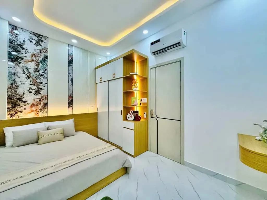 Main-HÀNG HIẾM GÒ VẤP – 1 NHÀ CHIA 2 CĂN RIÊNG BIỆT – 4PN 4WC – HẺM Ô TÔ – CHỈ 6,68 TỶ! QUANG TRUNG-5