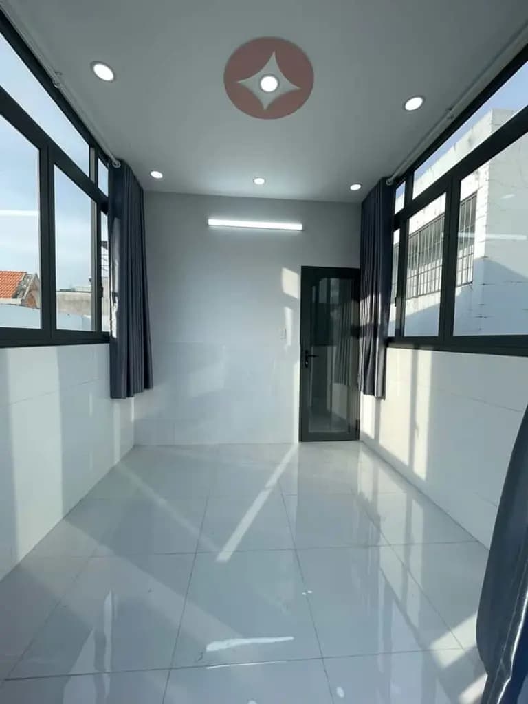 Main-BÁN NHÀ MẶT TIỀN MAI HẮC ĐẾ – 3 TẦNG BTCT – SÂN RỘNG ĐẬU XE HƠI TRONG NHÀ-3