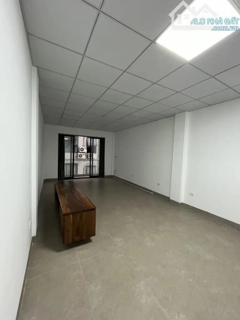Main-Cho thuê văn phòng Nguyễn Trãi- Đối Diện Đại Học Hà Nội, dt từ 30-40 m2-6