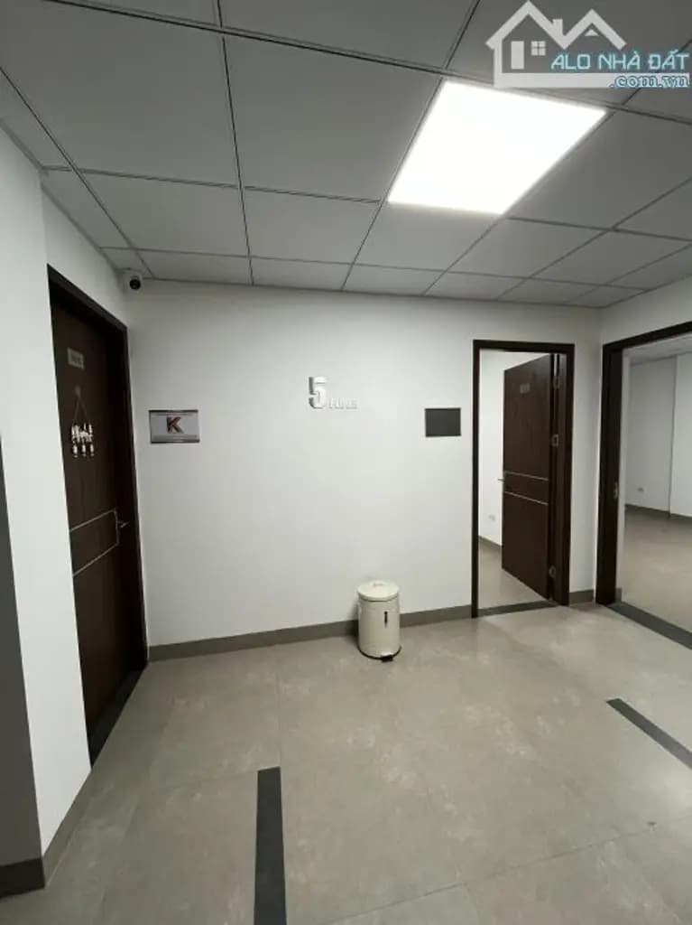 Main-Cho thuê văn phòng Nguyễn Trãi- Đối Diện Đại Học Hà Nội, dt từ 30-40 m2-4