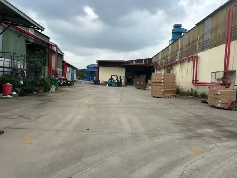 Cho thuê 1000 m2 xưởng Thuận An , Gần KCN VSIP 1 , PCCC Tự động gia 85 tr / tháng