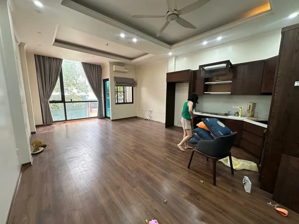 Main-Cho thuê sàn văn phòng Vạn Phúc 50 m2 gía chỉ. 6 tr/tháng-5