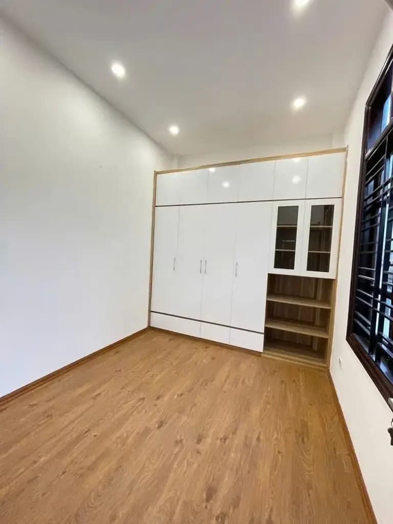 Main-CHO THUÊ NHÀ TRUNG TÂM HÀ ĐÔNG 53M2 X 5 TẦNG CÓ THANG MÁY, Ô TÔ ĐỖ CỬA - GIÁ CHỈ 15TR/THÁNG-0