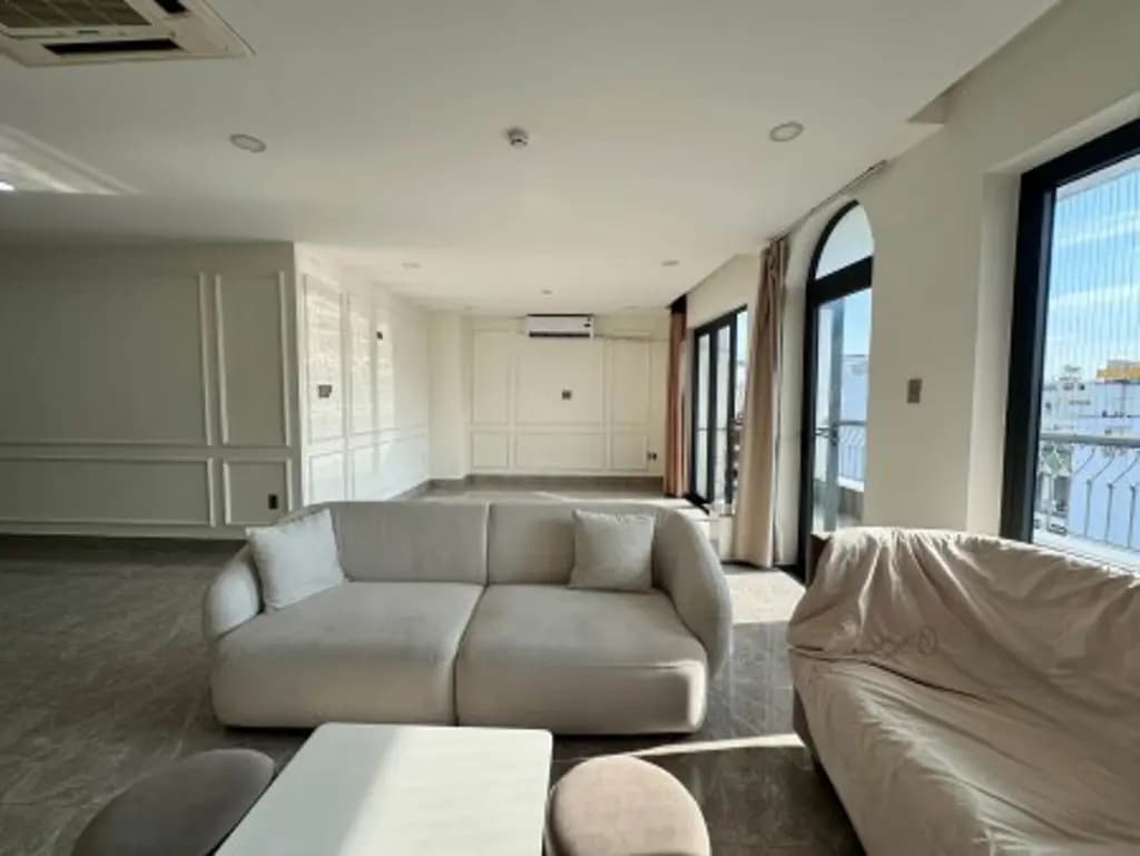 Main-CHO THUÊ CHDV CAO CẤP 1PN TÁCH BẾP - 100M2 - BAN CÔNG THOÁNG MÁT-3