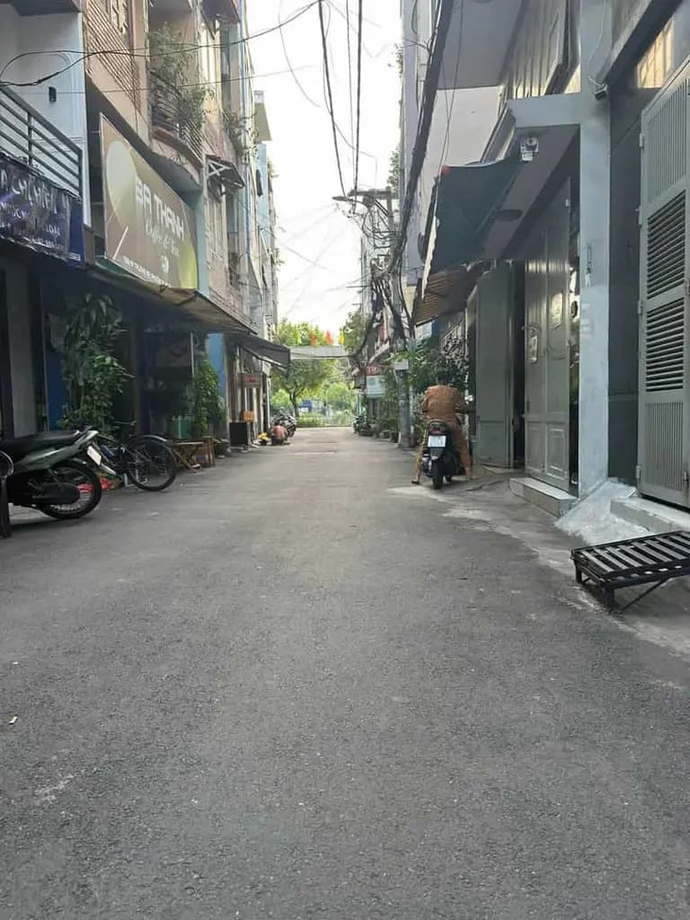 Main-PHÚ NHUẬN – HẺM NHỰA 6M XE TẢI THÔNG – CÁCH MẶT TIỀN CHỈ 20M – GIÁ 11,9 TỶ!-0