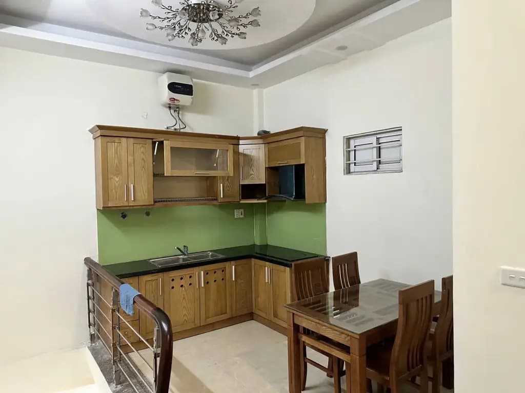 Main-Cho thuê nhà phố Hoàng Ngân, Trung Hòa, Hà Nội-2