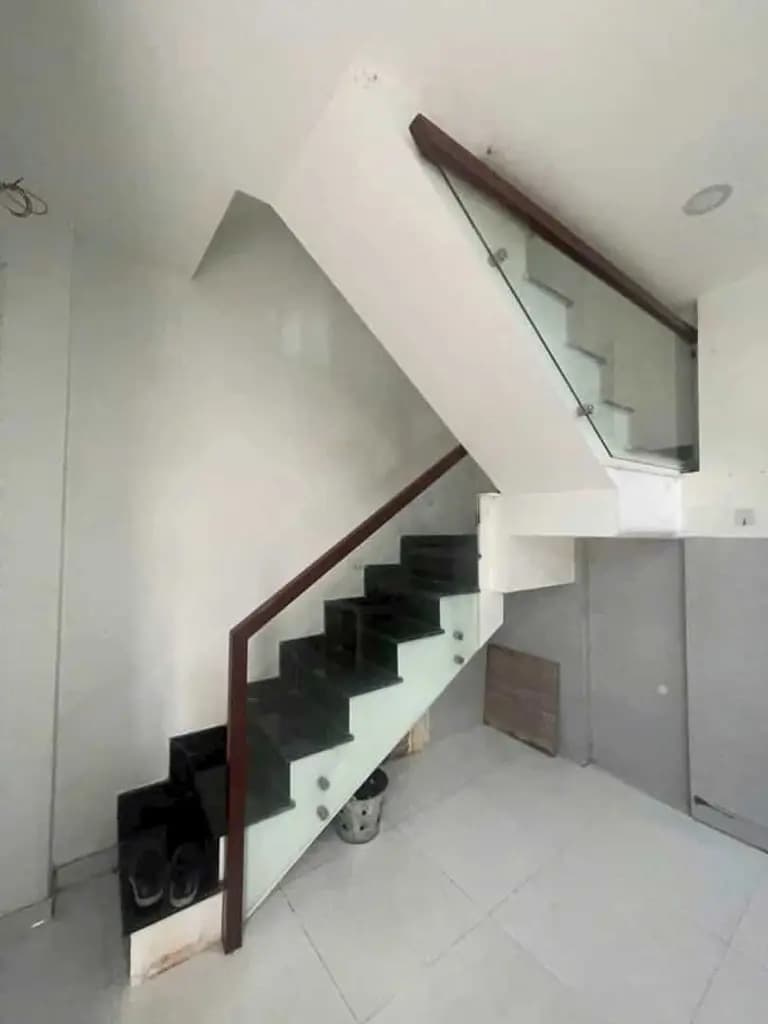 Main-Cho thuê nhà nguyên căn - Đường Trần Phú, Quận 5 - 12 Triệu/ tháng-3