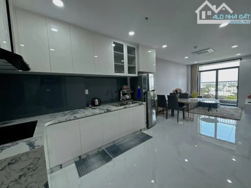 Main-Căn hộ chung cư Fancy Tower có đầy đủ nội thất-2