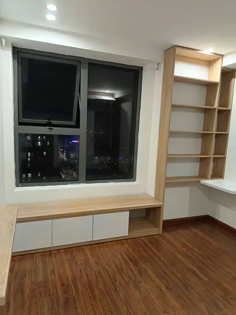 Main-Cho thuê căn hộ chung cư 3 phòng ngủ gần trung tâm, đường thông thoáng-1