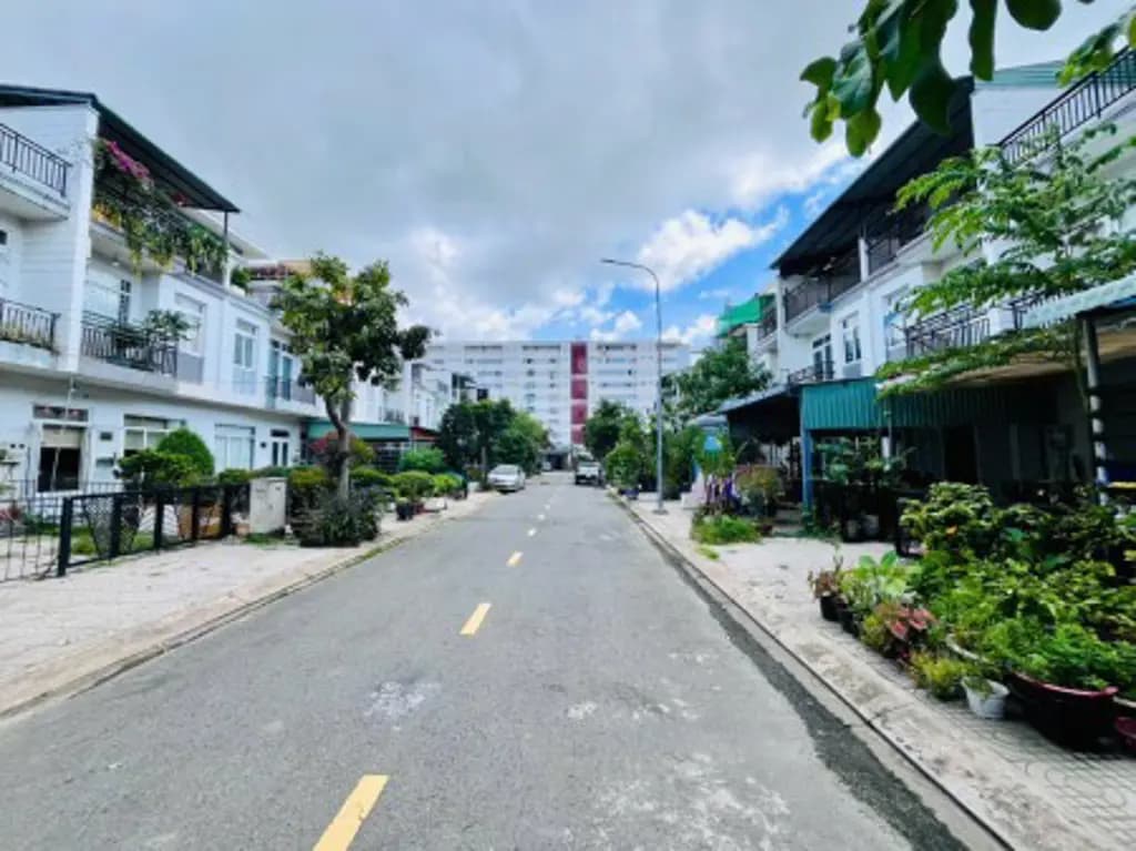 Main-Cùng số tiền đó, bạn chọn mua đất hay rinh luôn nhà Phúc An City 5x20m-1