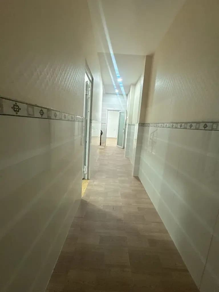 Main-Cho thuê nhà 1 trệt 2 lầu ngay trung tâm TP Bến Tre giá 12 triệu-7