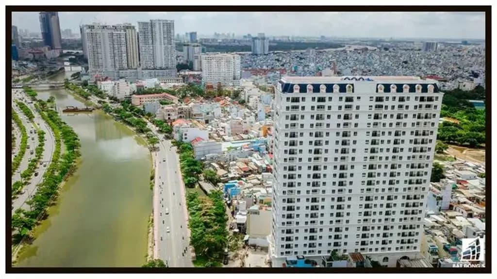 Main-Cho thuê rẻ CHCC 3 phòng ngủ Grand Riverside Bến Vân Đồn TP.HCM-0
