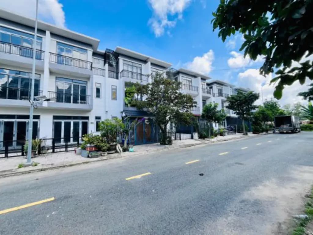 Main-Cùng số tiền đó, bạn chọn mua đất hay rinh luôn nhà Phúc An City 5x20m-4