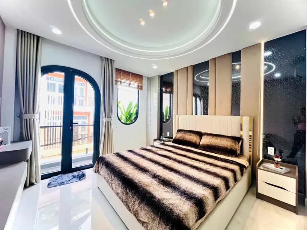 Main-SIÊU PHẨM GÒ VẤP – Ô TÔ NGỦ TRONG NHÀ – 5 TẦNG ĐẸP LUNG LINH – GẦN CITYLAND!-2