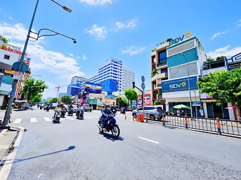 Main-❇️❇️ Cho Thuê Nhà Mặt Tiền: 506-508 Lý Thái Tổ - Quận 10 - 6.6x22m, 7 tầng-3